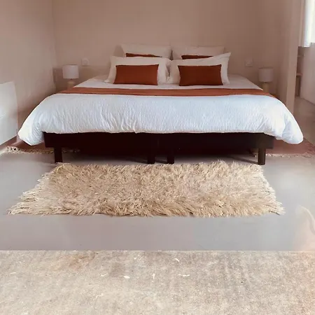 Bed & Breakfast D'hotes De Fompesquiere